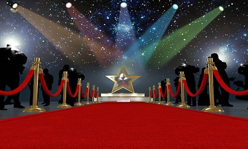 6:00 PM – VIP Arrival & Red Carpet Welcome